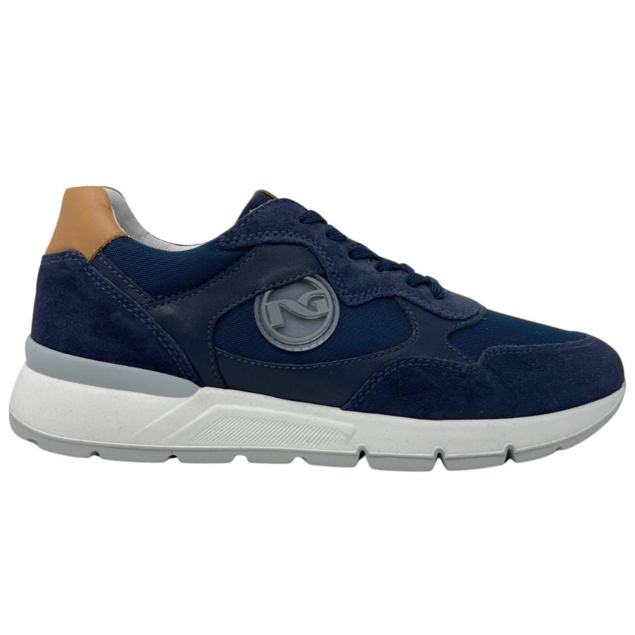 Nerogiardini Sneakers da uomo E400191U