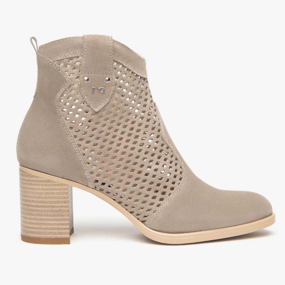 Nerogiardini Stivaletto da donna E615110D