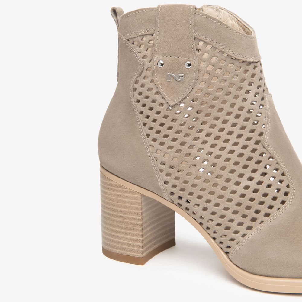 Nerogiardini Stivaletto da donna E615110D