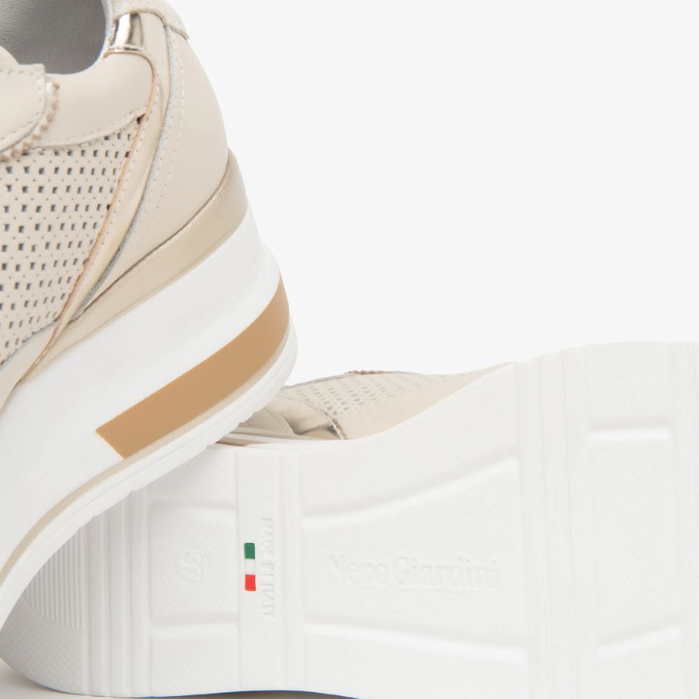 Nerogiardini Sneakers da donna E615234D