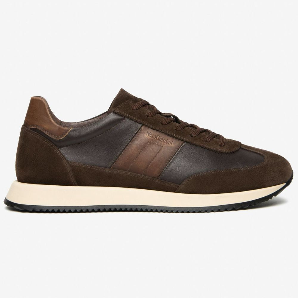 Nerogiardini Sneakers da uomo I500901U