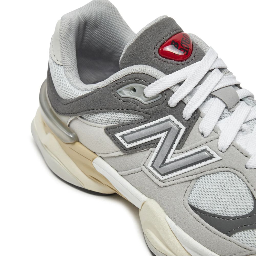 New Balance Sneakers da donna GC9060GY