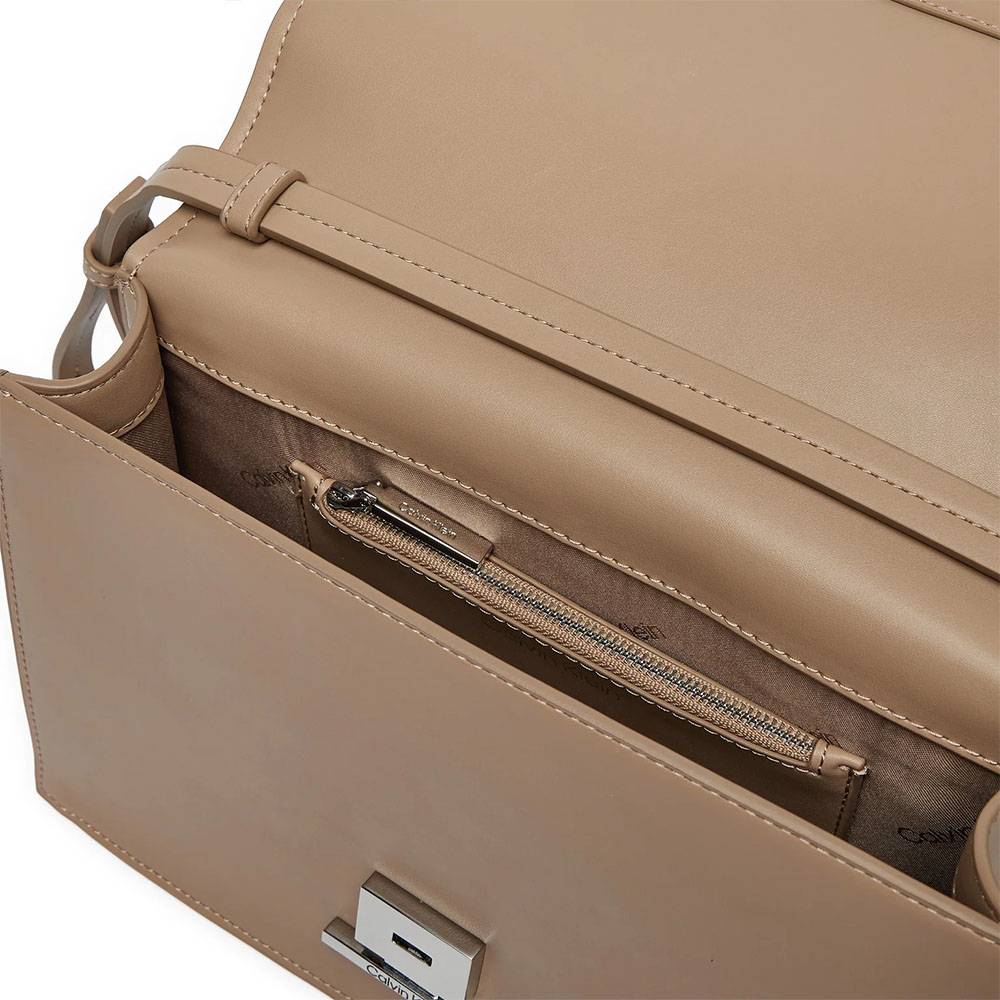 Borsa a tracolla da donna Calvin Klein K60K612158