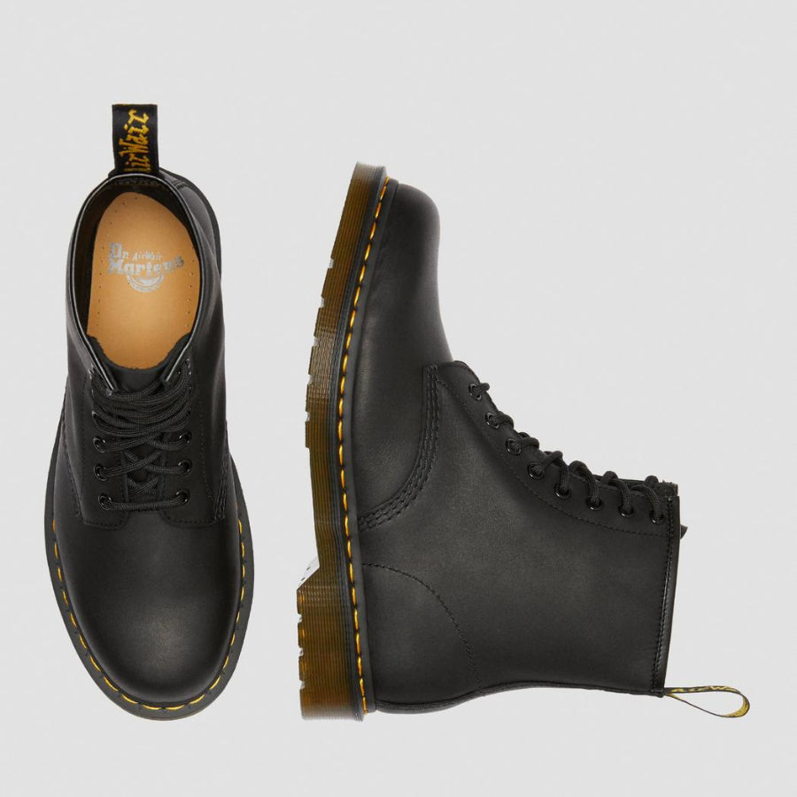DR. MARTENS 1460 GREASY