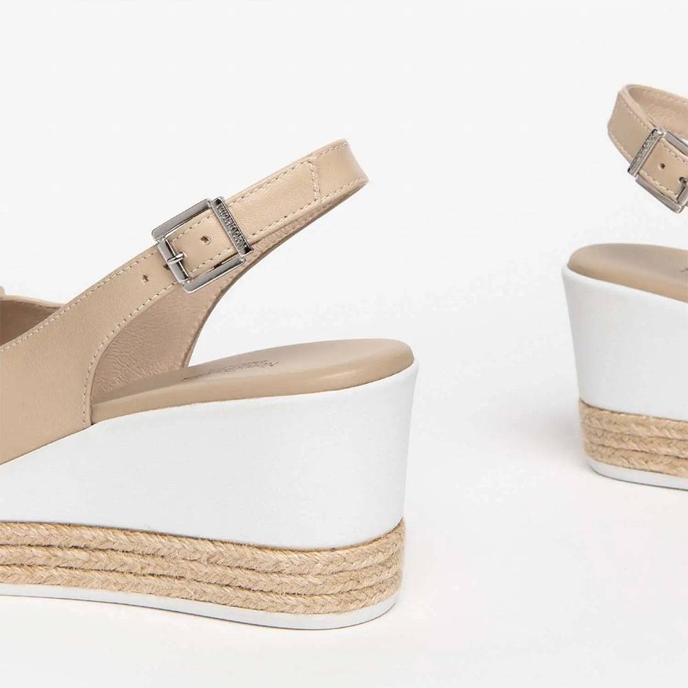 NEROGIARDINI SANDALO DONNA E307715D