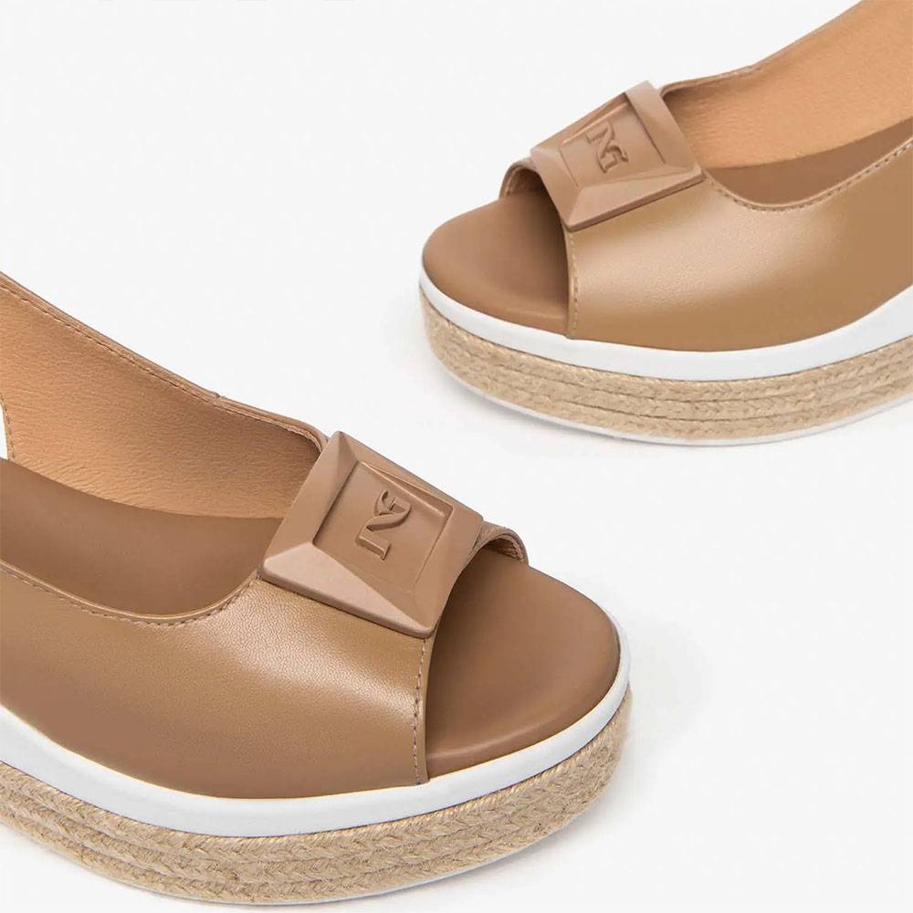 NEROGIARDINI SANDALO DONNA E307715D