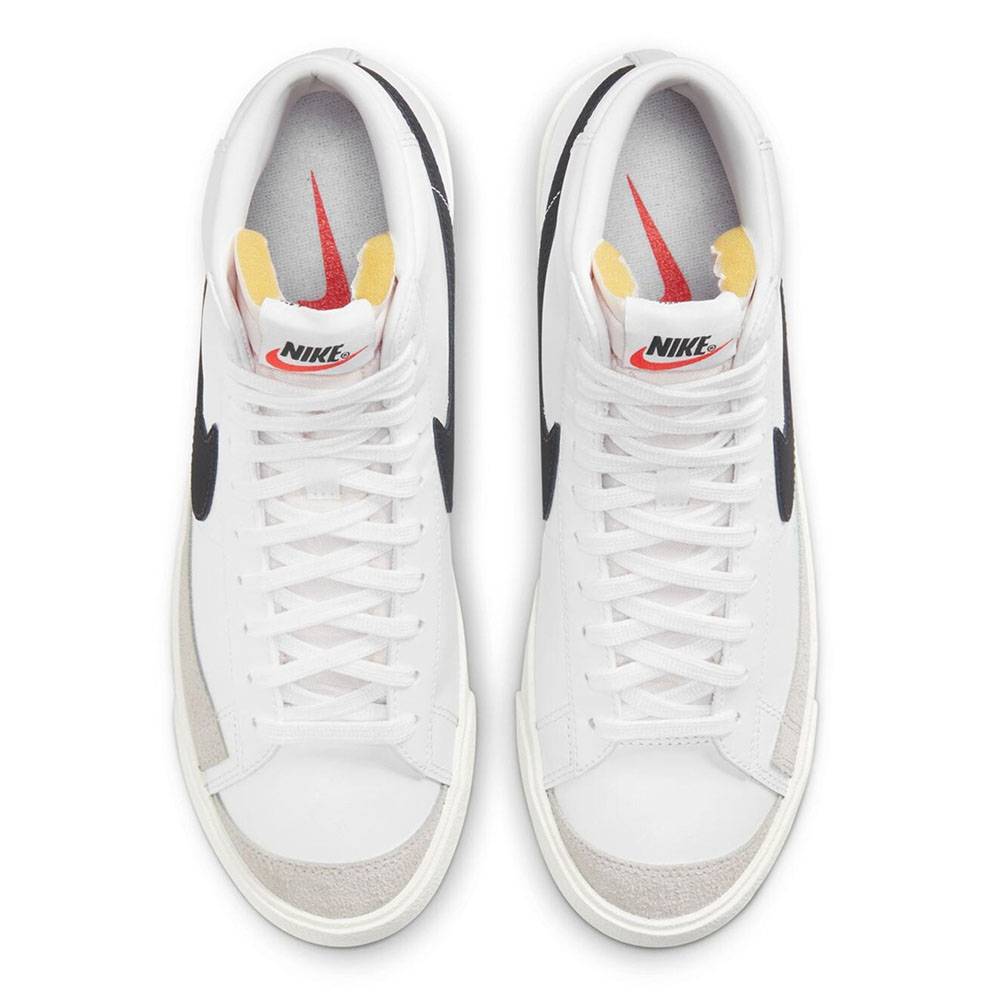 NIKE BLAZER MID '77 VNTG BQ6806-100