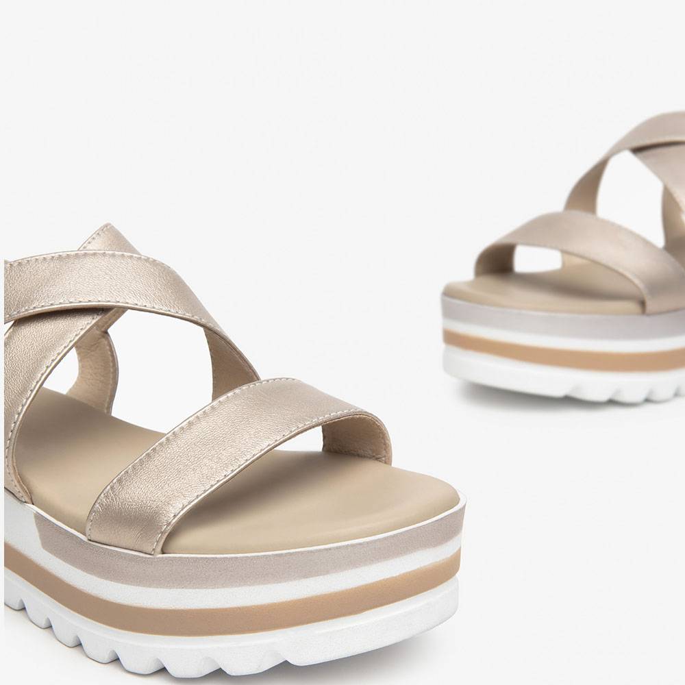 Sandalo con zeppa donna Nerogiardini E410730D