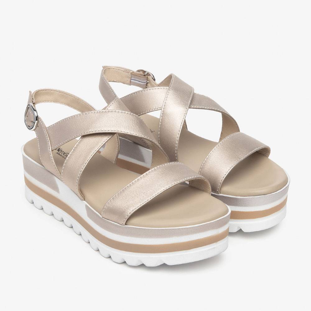 Sandalo con zeppa donna Nerogiardini E410730D