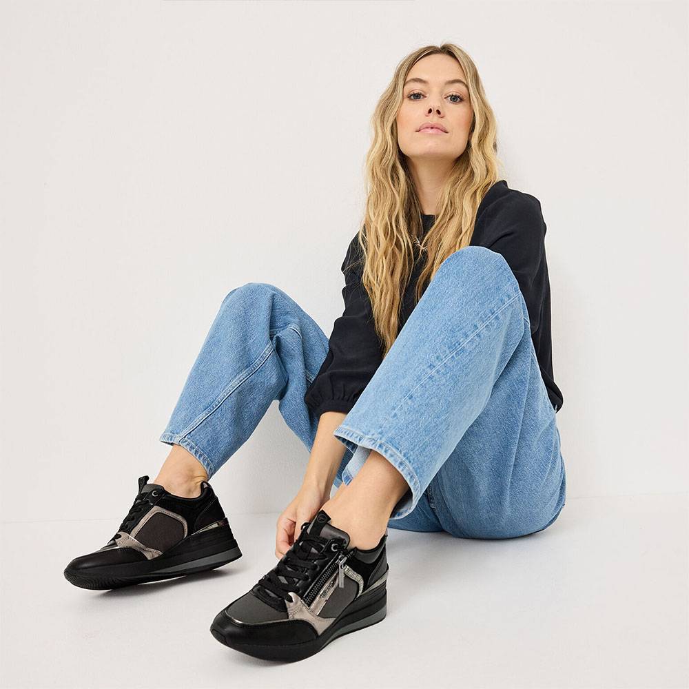 Sneakers da donna Tamaris 23703-41