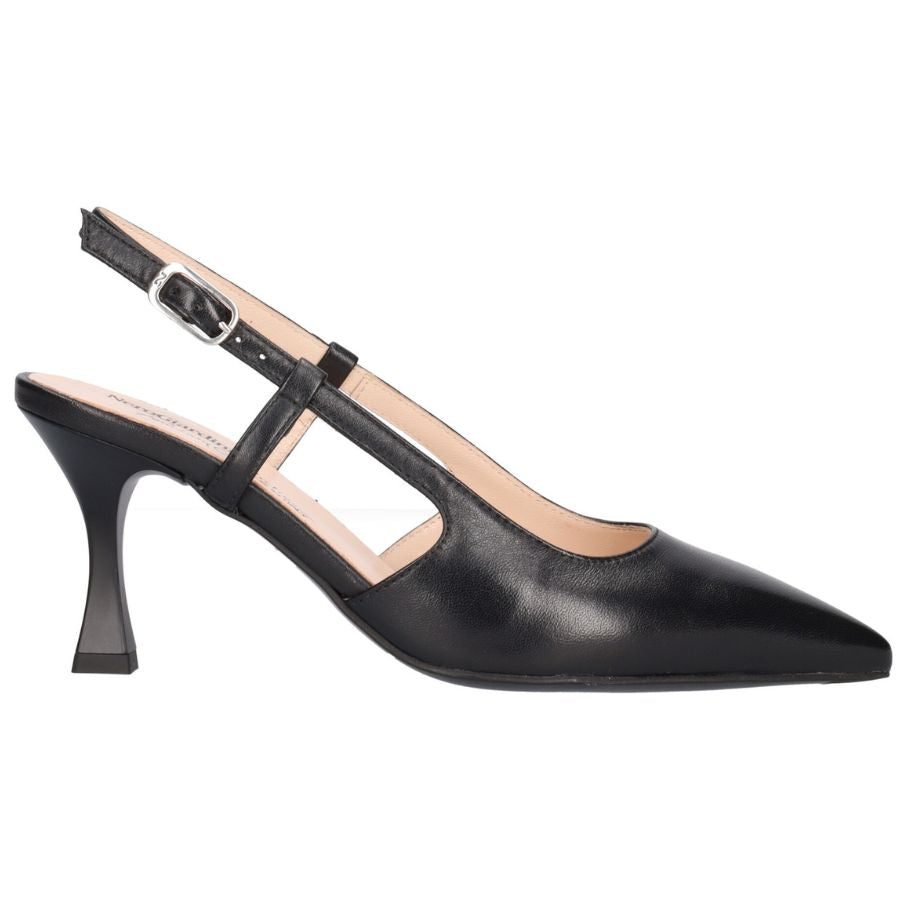 Nerogiardini Chanel da donna E409331DE