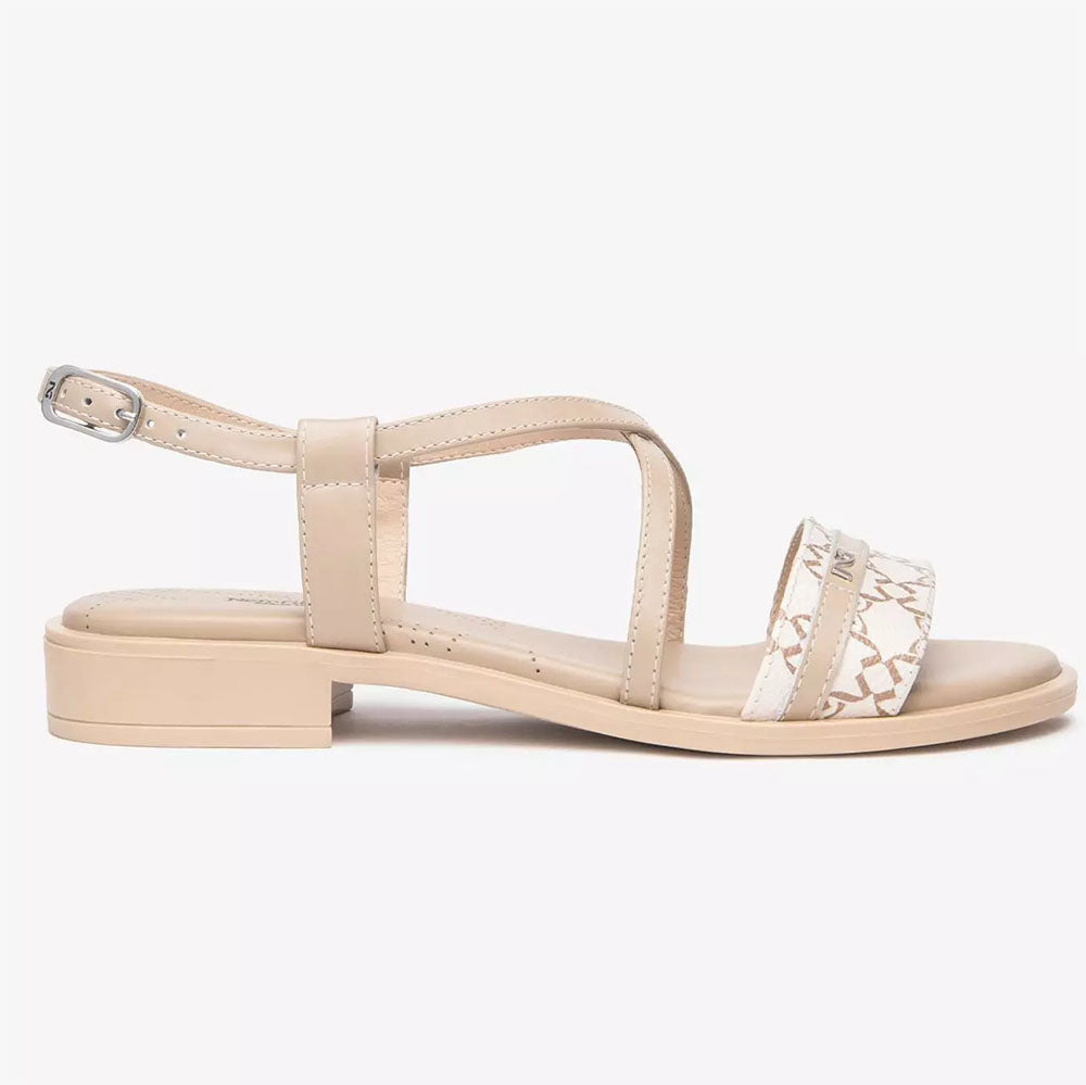 Nerogiardini sandalo da donna in pelle