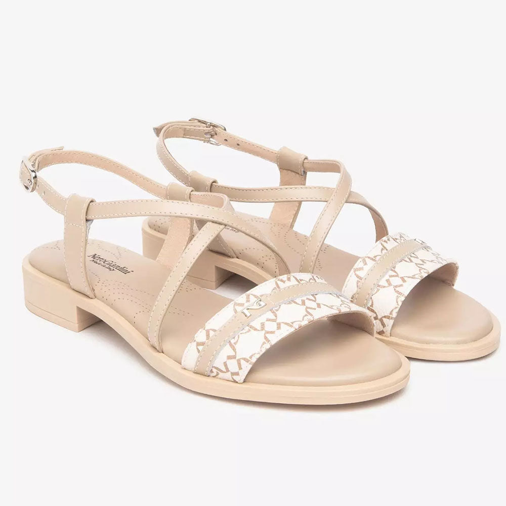 Nerogiardini sandalo da donna in pelle