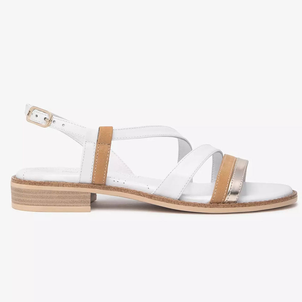 Nerogiardini Sandalo da donna in pelle