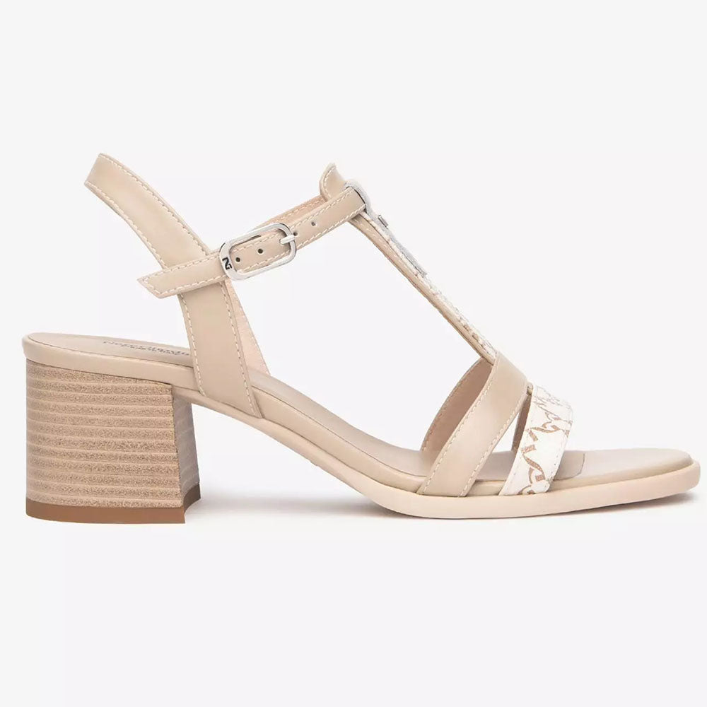 Nerogiardini Sandalo da donna in pelle