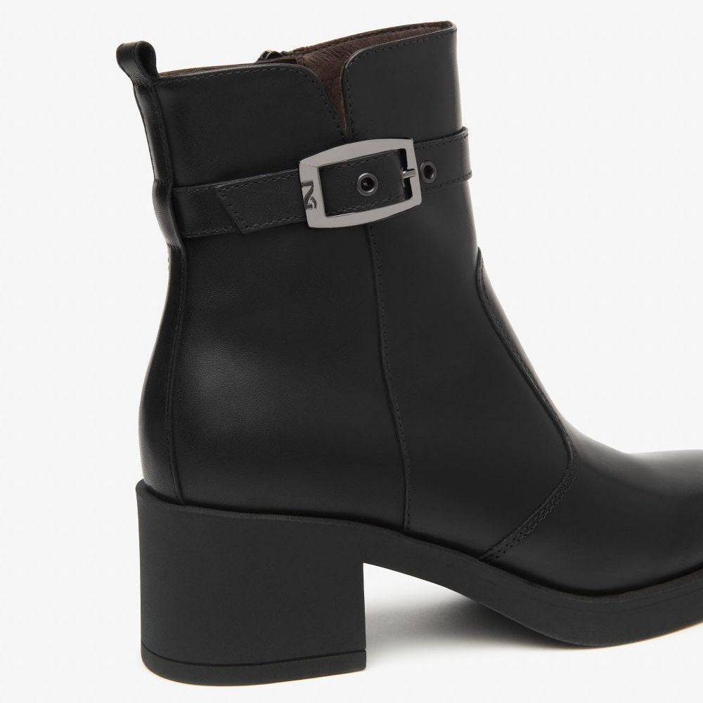 Nerogiardini Stivaletto da donna I513870D