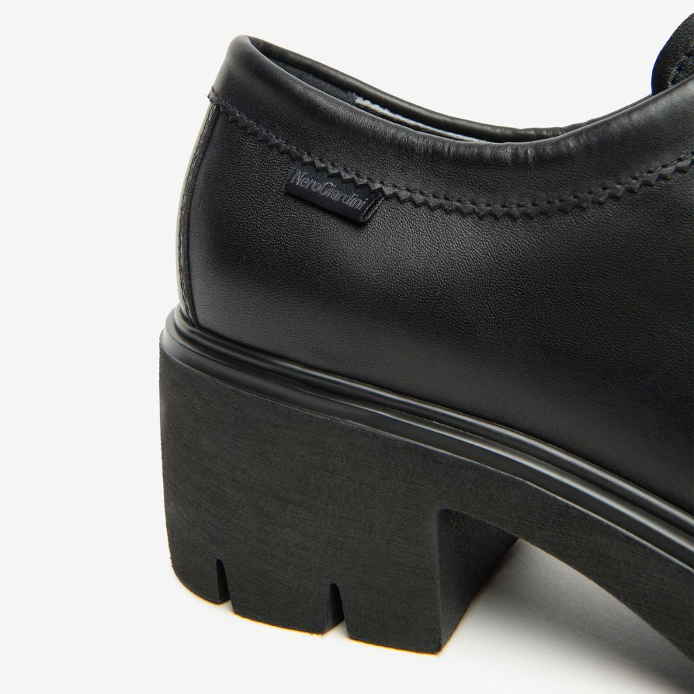Nerogiardini mocassino stringato da donna I513986D