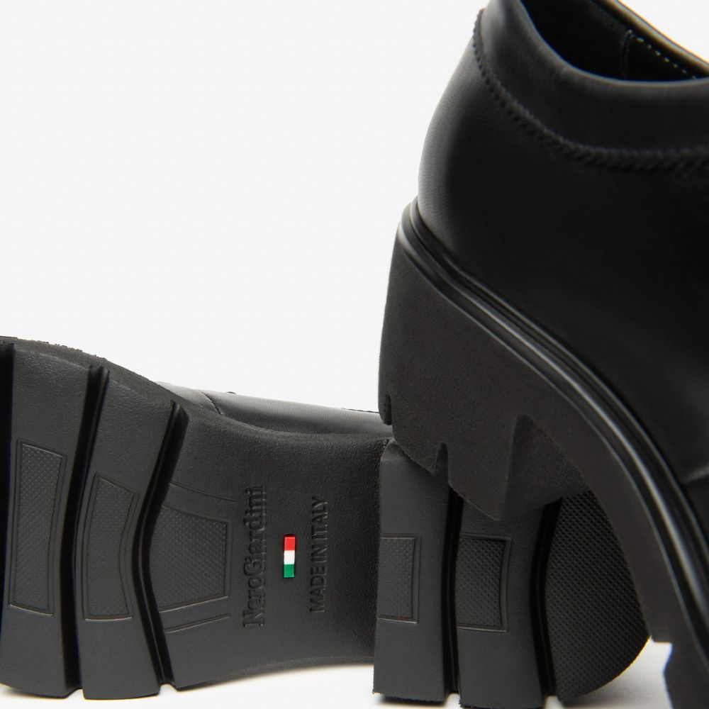 Nerogiardini mocassino stringato da donna I513986D