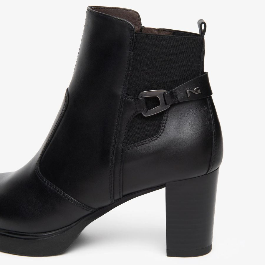 Nerogiardini Stivaletto da donna I617260D