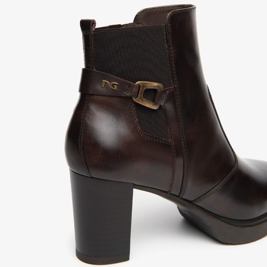 Nerogiardini Stivaletto da donna I617261D