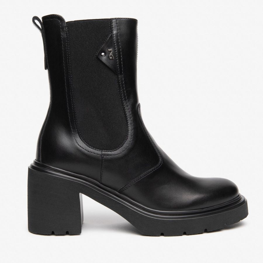 Nerogiardini Stivaletti Chelsea da donna I618080D