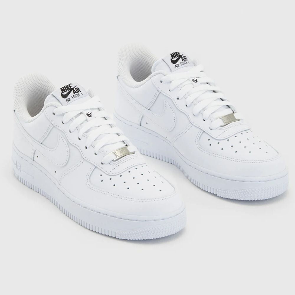 Nike Air Force 1 07 Flyease DX5883-100