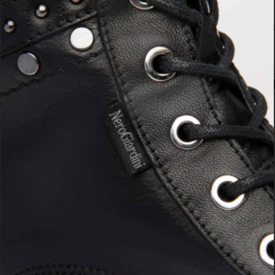 STIVALE DONNA NEROGIARDINI I117666D