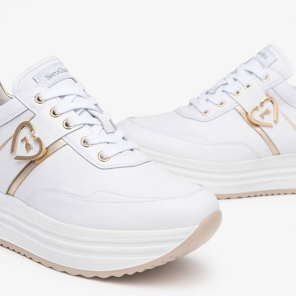 Nerogiardini sneakers da donna in pelle