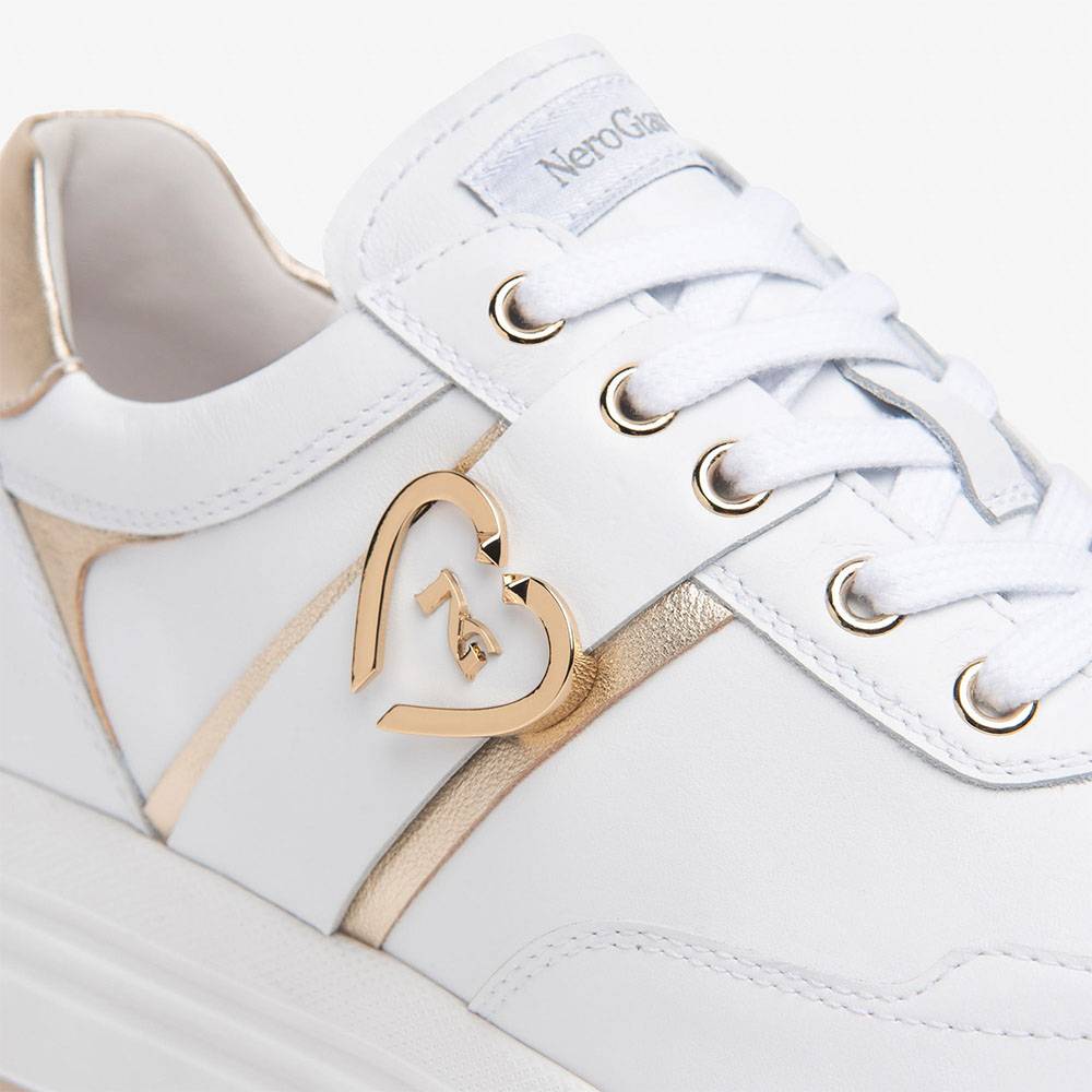Nerogiardini sneakers da donna in pelle